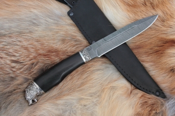 Нож - Волк (дамасская сталь, граб)